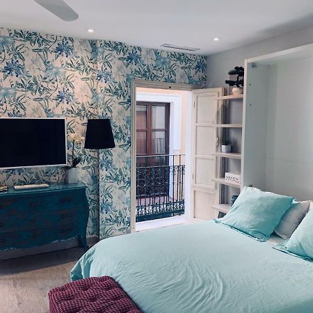 Cathedral Studio, Luxury Studio In Cathedral Area, Parking Optional Севиля Екстериор снимка
