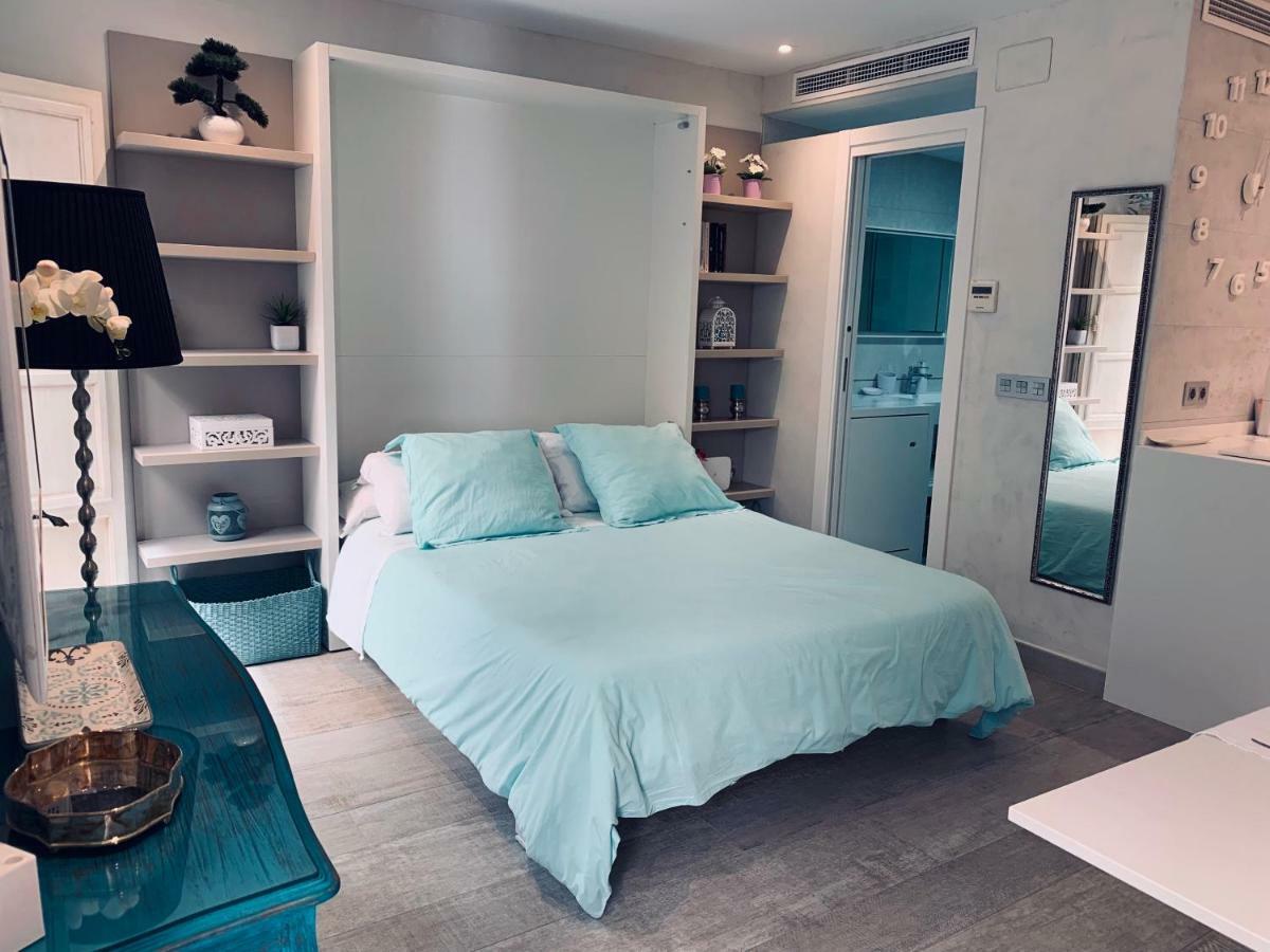 Cathedral Studio, Luxury Studio In Cathedral Area, Parking Optional Севиля Екстериор снимка